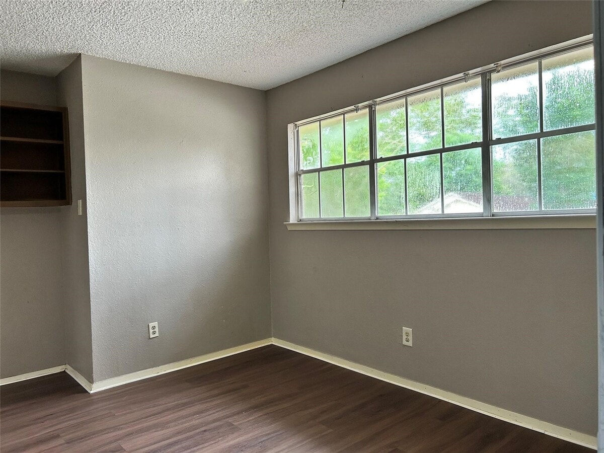 Photo - 23122 Dew Wood Ln