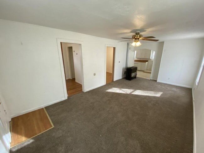 Photo - 815 Cleveland St