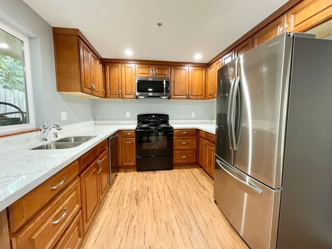 Photo - 15313 15th Ave NE Unidad C