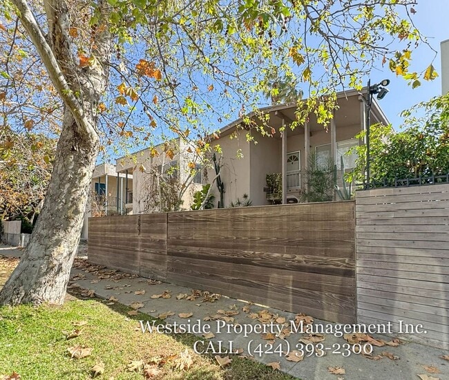 Building Photo - 2607 Abbot Kinney Blvd Unit 2607