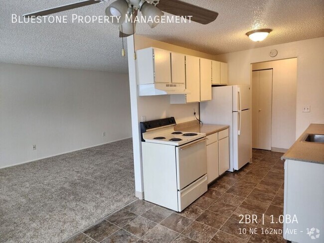 Building Photo - Two Bedroom Apartment - Available Now! Unit 14