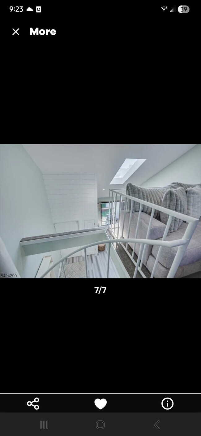 Photo - 302 Hackensack St Unidad 310