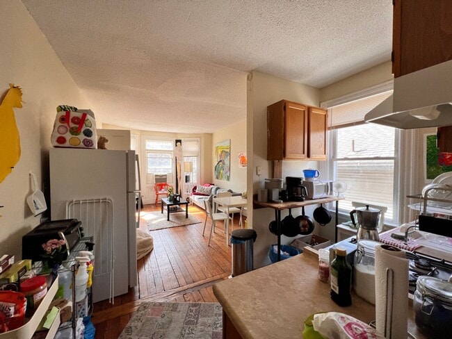 Photo - 65 Edgewood Ave Unit 2