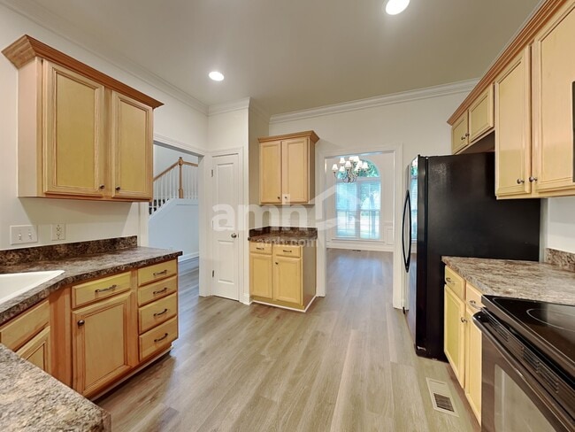 Photo - 4610 Baylor St