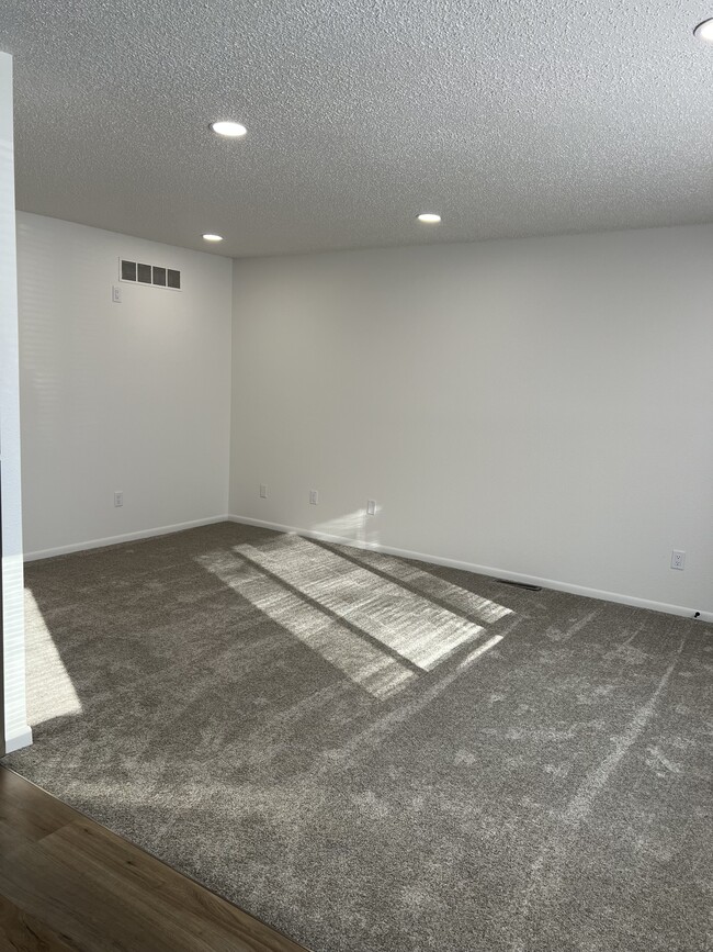 Photo - 5324 Jennifer Dr