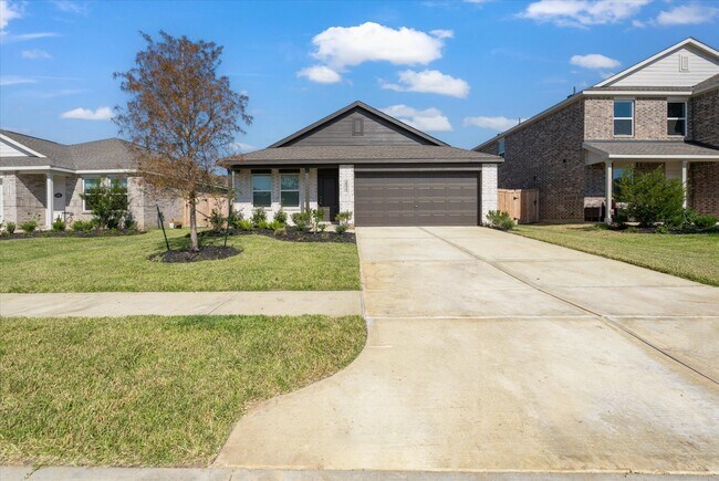 Photo - 28922 Rustic Windmill Wy