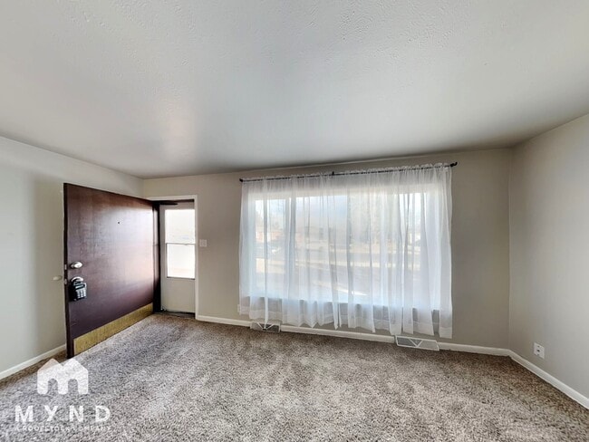 Photo - 1325 S Ingalls St