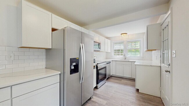 Photo - 37 Shady Creek Rd