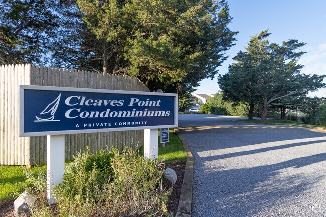 Building Entrance - Cleaves Point Village Condominium