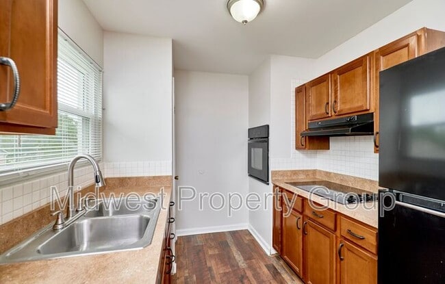 Photo - 6681 Chesapeake Dr