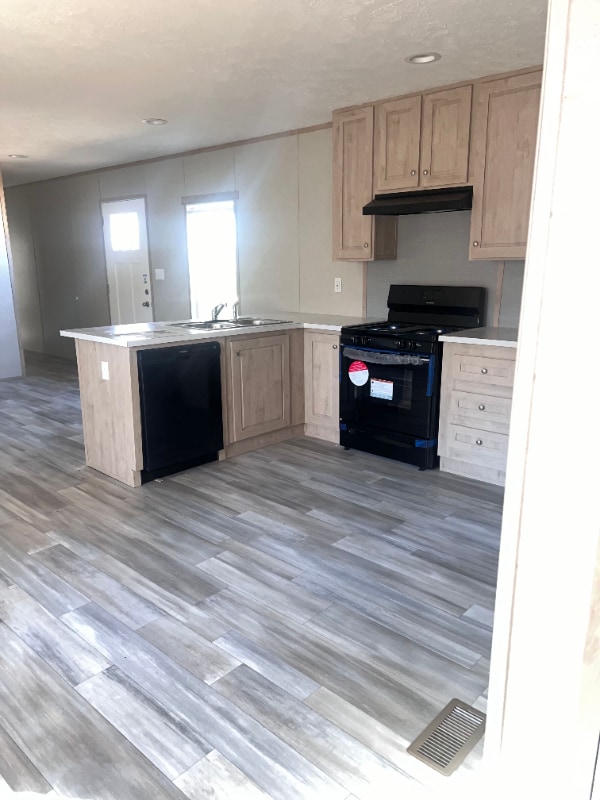 Photo - 11000 Marquart Rd