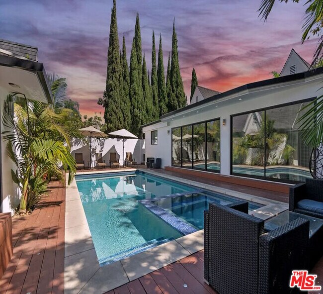 Photo - 465 S Mansfield Ave