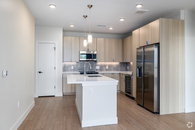 Shakespeare 2BR, 2BA - 1,040SF - Kitchen
