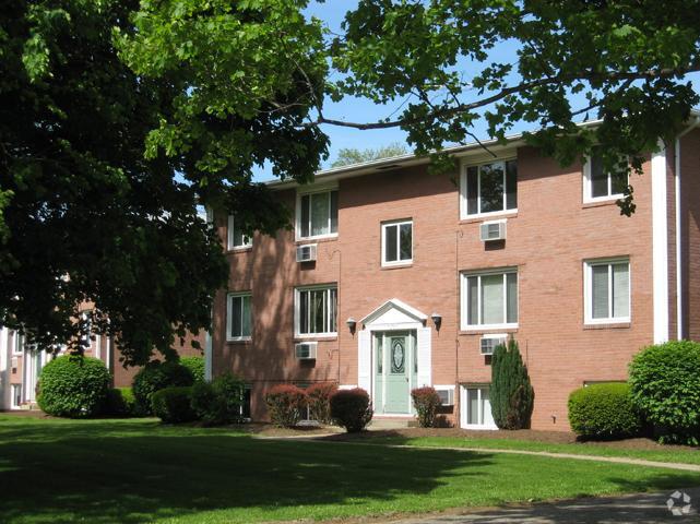 Englewood Manor - Englewood Manor