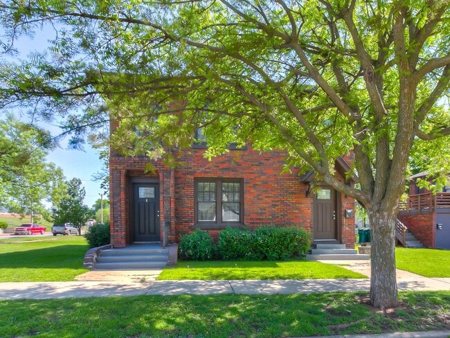 Photo - 1300 NW 15th St Unit 1300 NW 15th