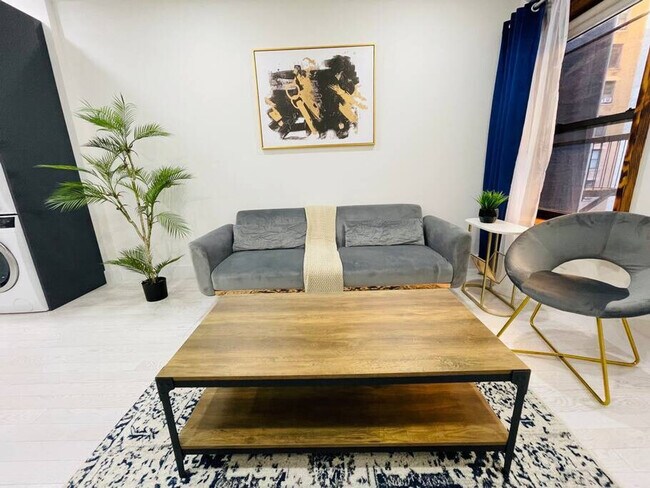 Photo - 315 E 78th St Unidad ID1021885P