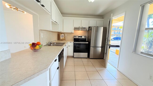Photo - 1302 NE 191st St Unit A118