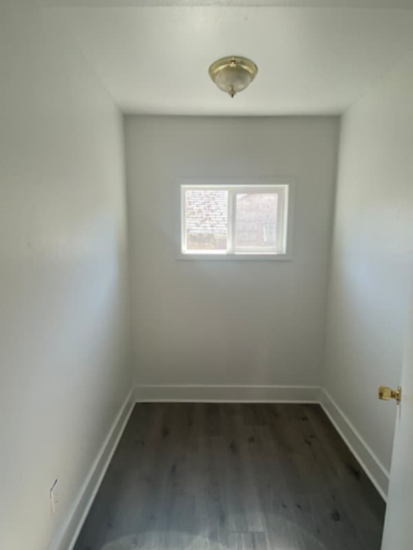 Photo - 398 22nd St SE