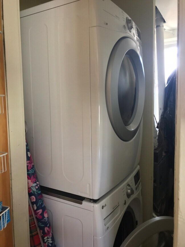 Photo - 17 Pleasant St Unit 1