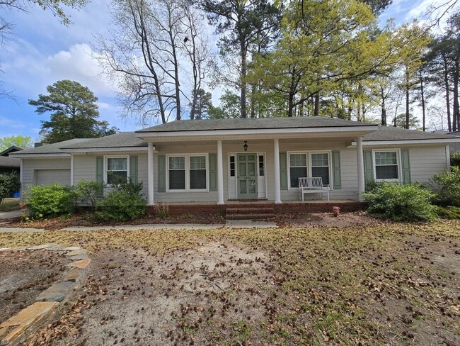 Building Photo - 3456 Regiment Dr