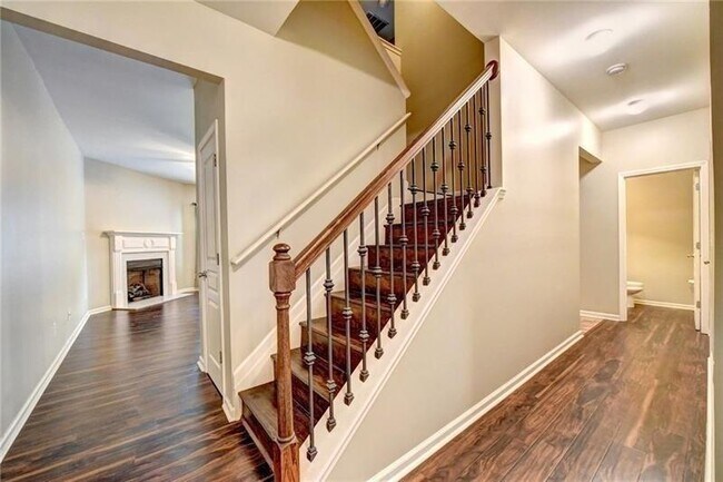 Photo - 6225 Apple Rose Dr