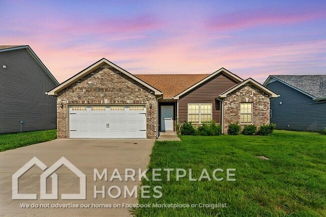 Building Photo - 702 Jim Brown Dr