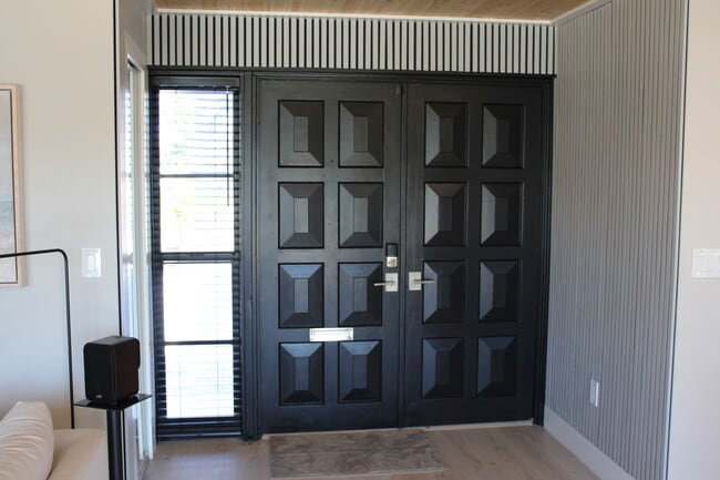 Photo - 229 Palm Is NW