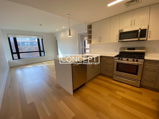 Building Photo - 150 Camden St Unit 308