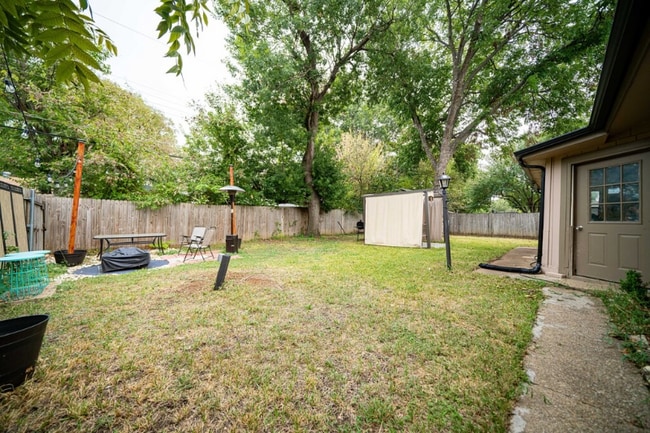 Photo - 1703 Monaco Dr