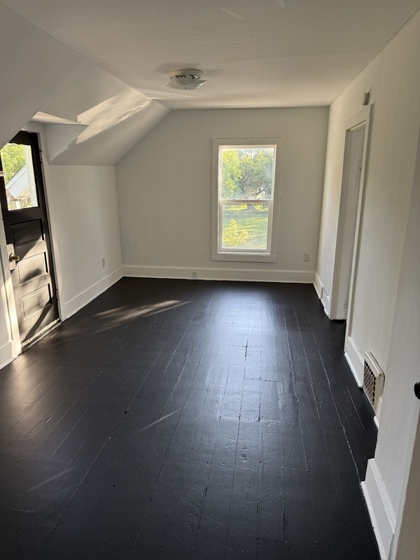 Photo - 1271 Cherry St