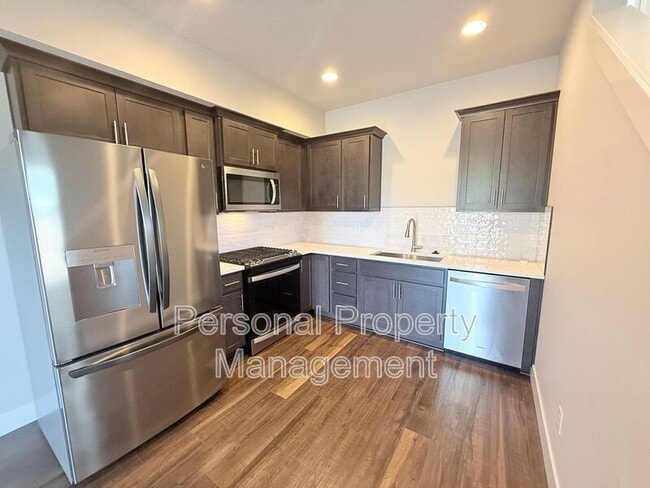 1530 NW 29th Pl