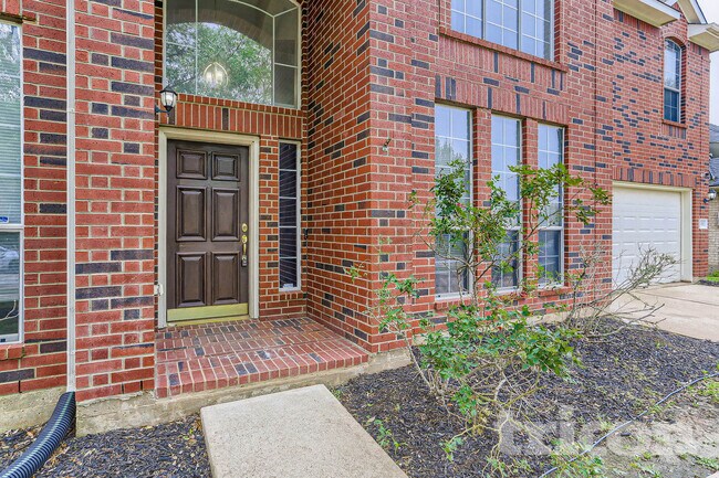 Photo - 4015 Camelia Glen Ln