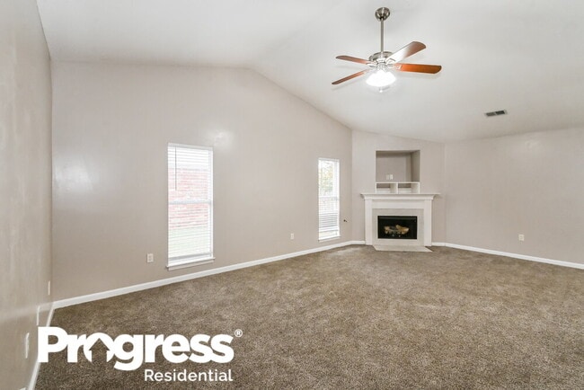 Photo - 7792 Sarah Ann Dr S