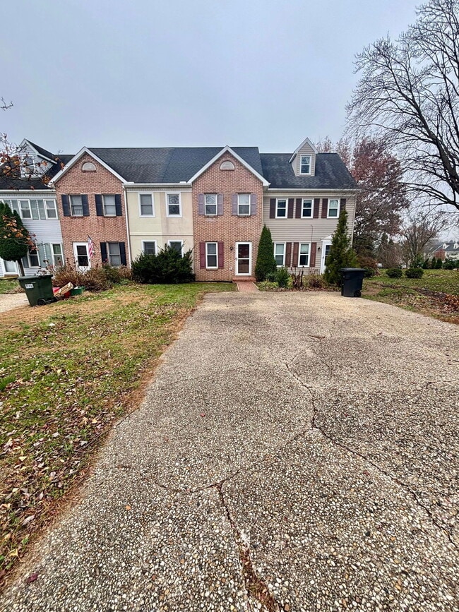 Photo - 4 Pheasant Ln