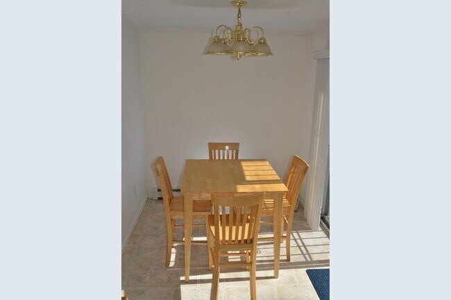 Photo - 130 Norfolk St