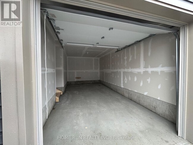 Photo - 378 Bankside Wy