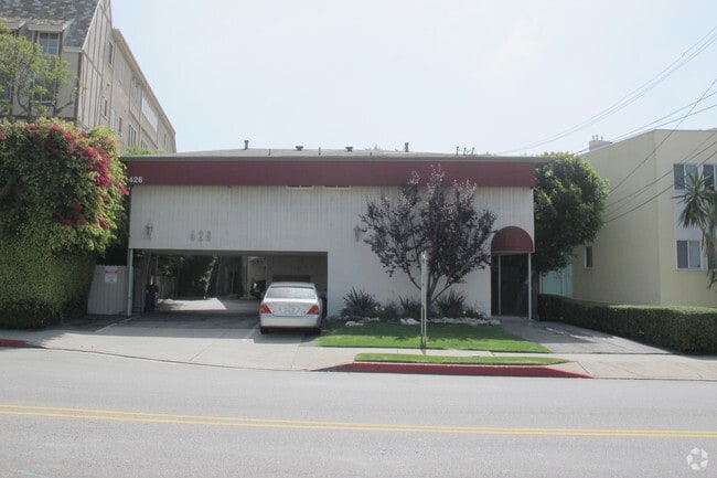Photo - 426 S Barrington Ave