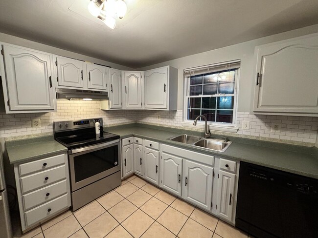 Photo - 1754 Harvest Dr