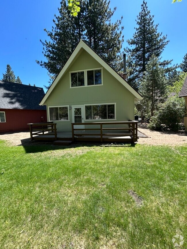 Building Photo - Highland Woods Neighborhood * Renovated 2 ... Rental