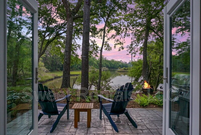 Building Photo - 665 Daniel Whaley Rd Unit B