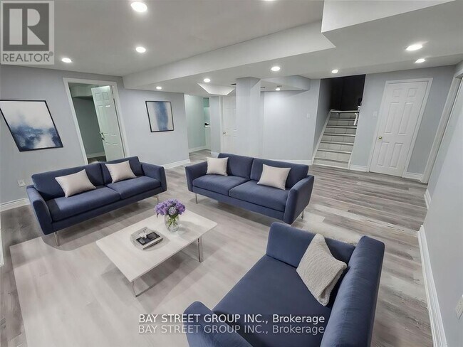 Photo - 1606 Amberlea Rd