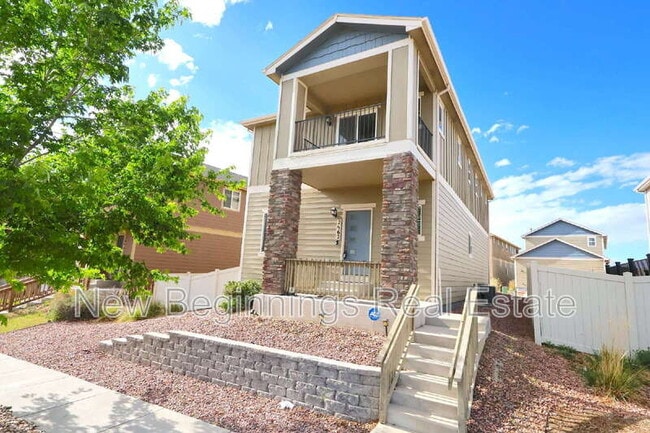 Building Photo - 2562 Ellingwood Dr