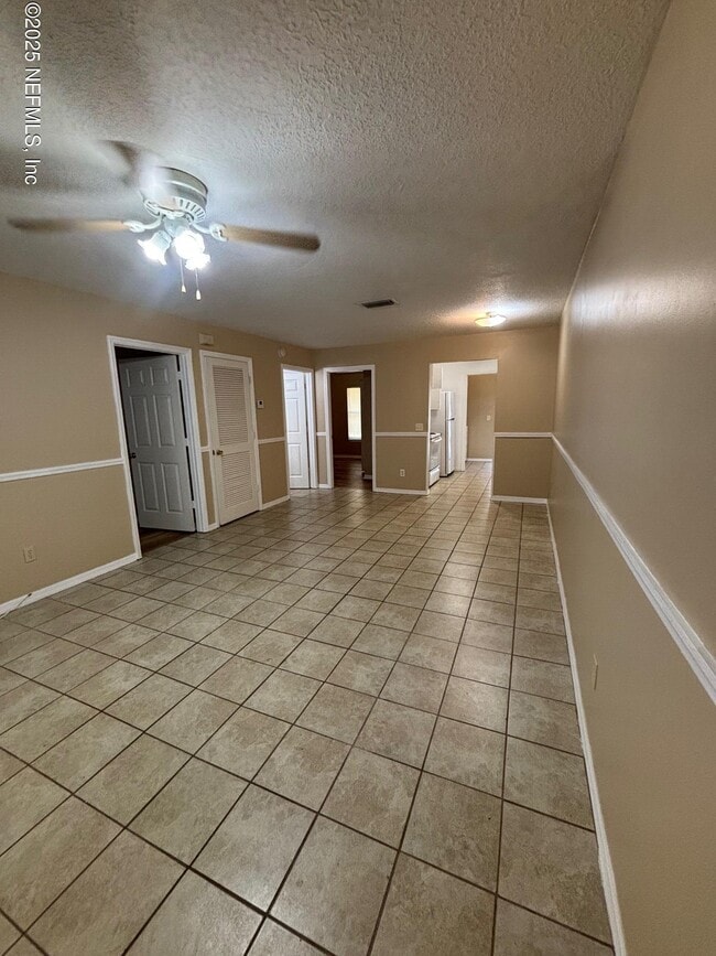 Building Photo - 177 Palmer St