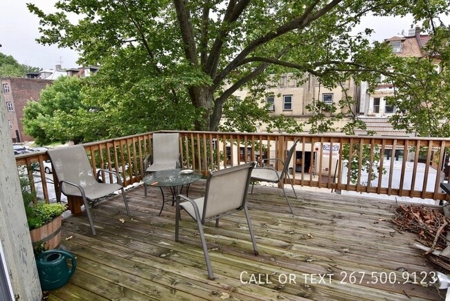 Building Photo - 211 S 45th St Unit 2