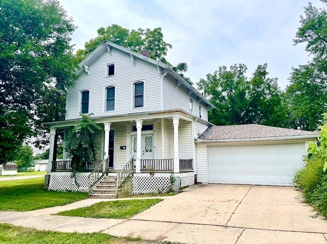 Building Photo - Nice 3 bed 1.5 bath house!