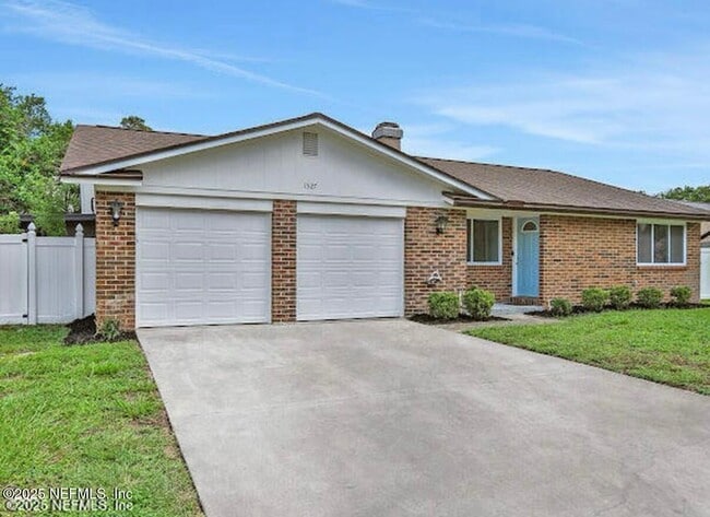 Building Photo - 1527 Monument Oaks Dr Rental