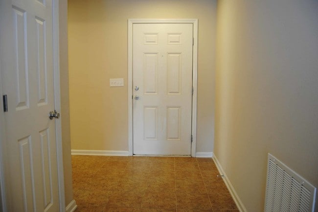 Photo - On the Pond in Timber Creek!