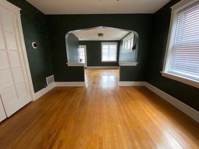 Building Photo - 4553 Arco Ave Unit A