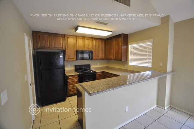 Photo - 10246 N 66th Ave