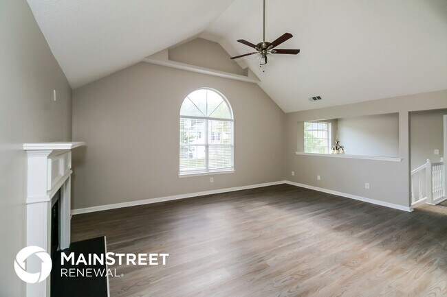 Photo - 7550 Sugarcreek Dr